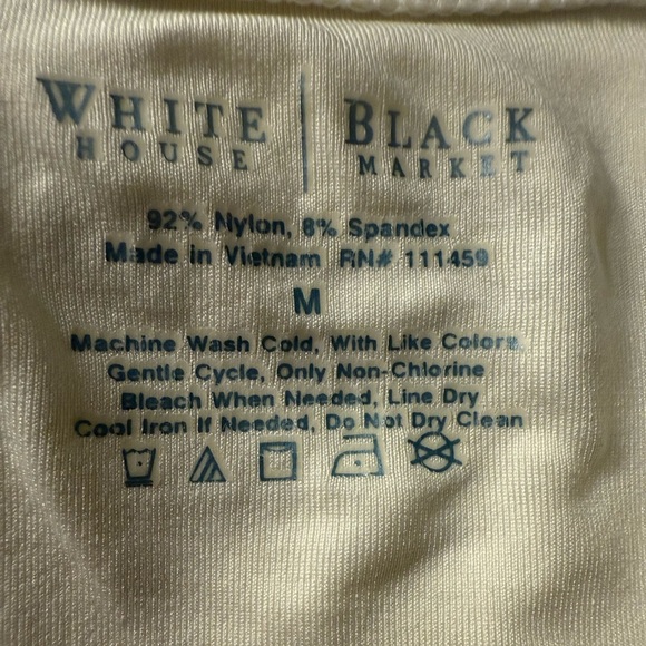 White House Black Market scoop neck cream sleeveless  stretchy cami Women’s Med - Picture 8 of 9